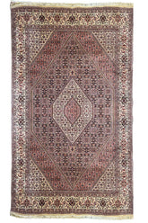 Hand-knotted Bidjar rug in 100% wool on a cotton base featuring a traditional Mahi design - #7384.