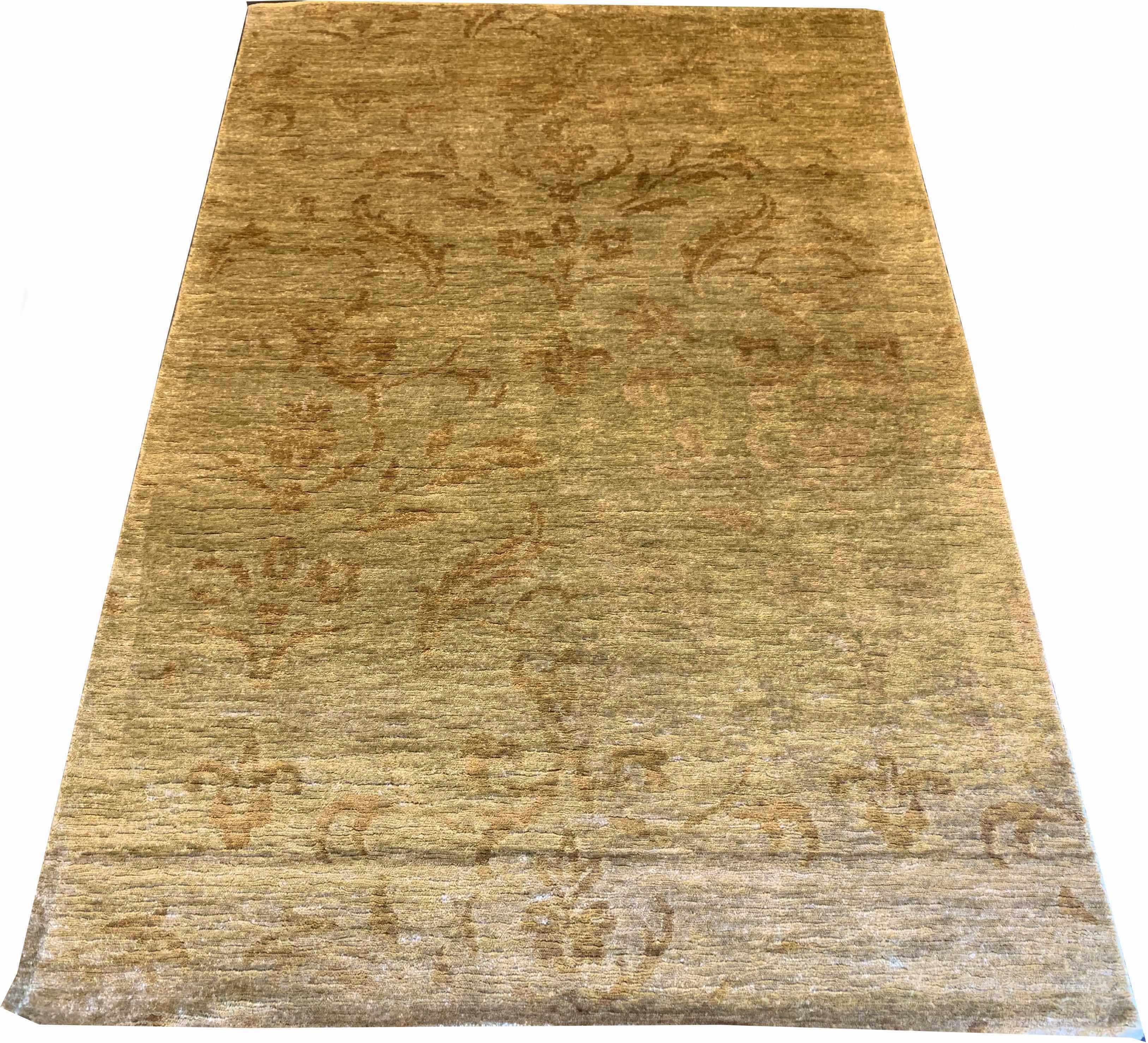 Hand-knotted modern rug in 100% bamboo silk with a radiant gold metallic luster - #7797.