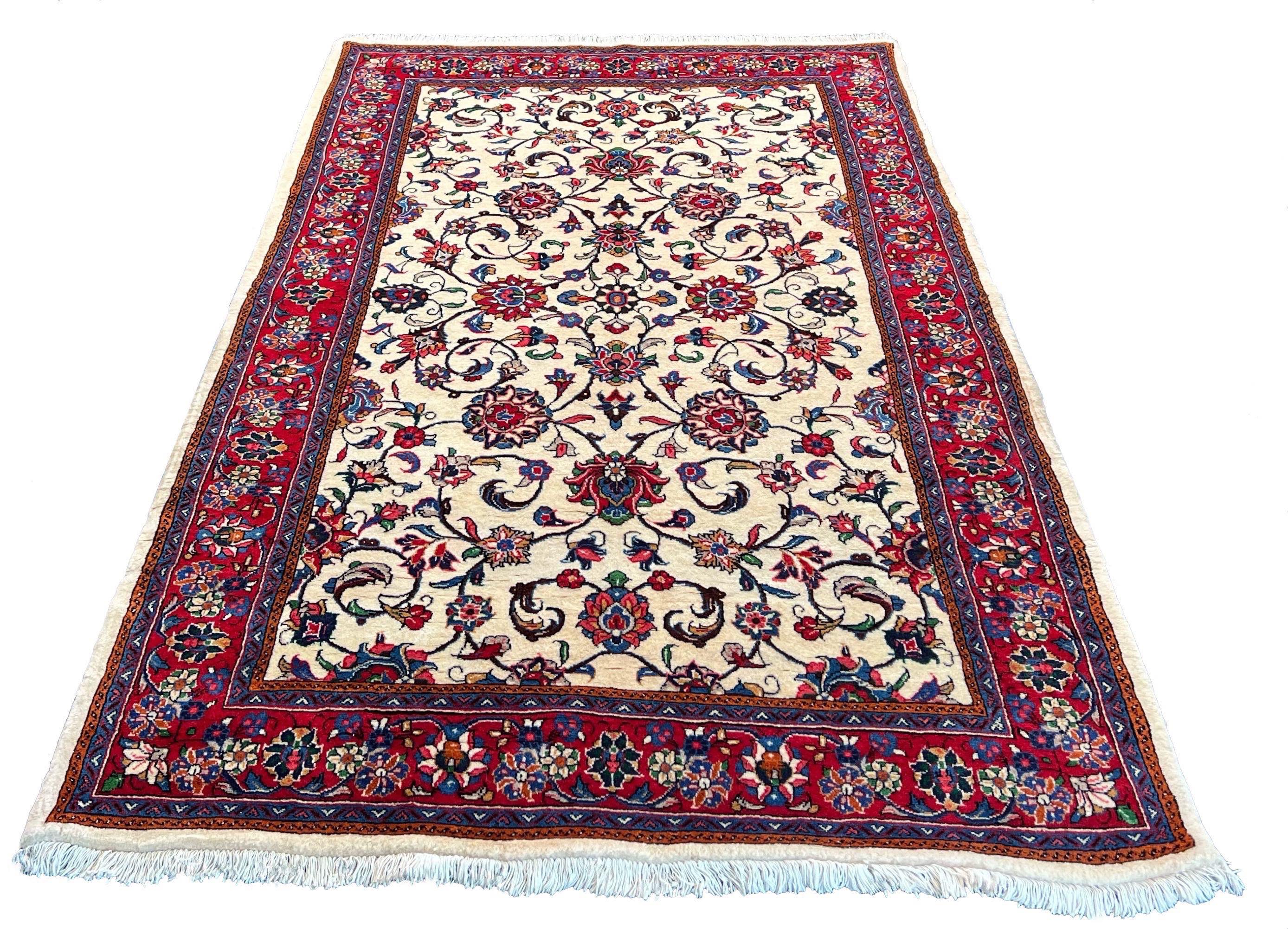 Authentic #7564 Persian Sarooq wool rug on cotton base with traditional floral patterns by AL-SHAHZADI HK LIMITED.